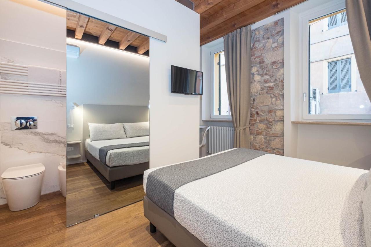 Teatro Romano Easy Suites Verona Exterior foto