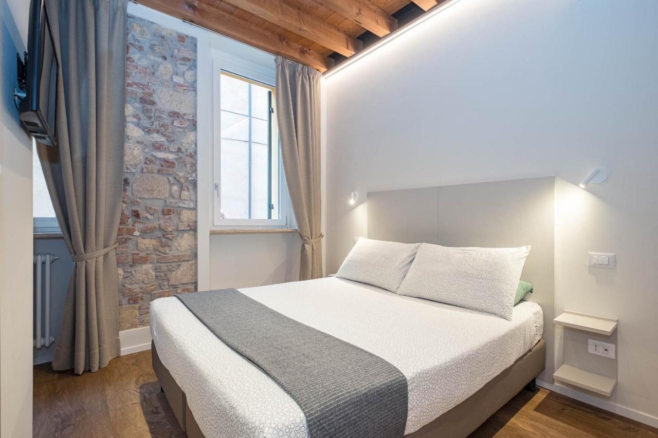 Teatro Romano Easy Suites Verona Exterior foto