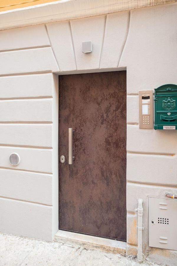 Teatro Romano Easy Suites Verona Exterior foto